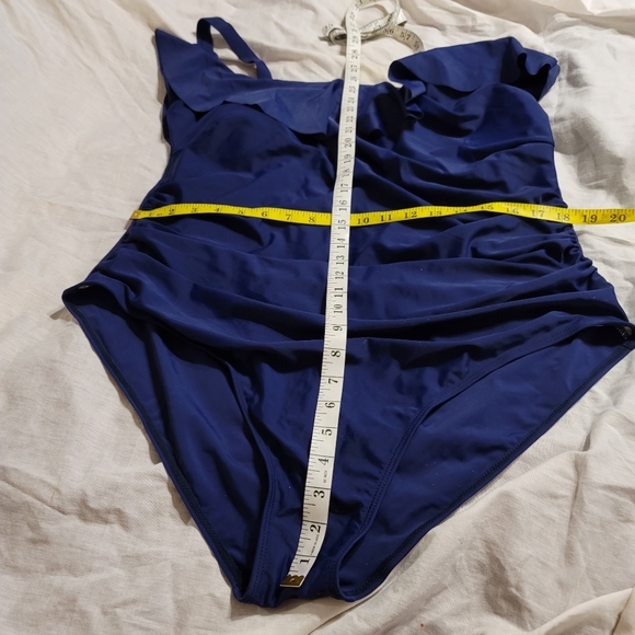 NWT Plus Size One shoulder One Piece Ruffle Tummy Control Navy Blue Swimwear 22w - Picture 10 of 12